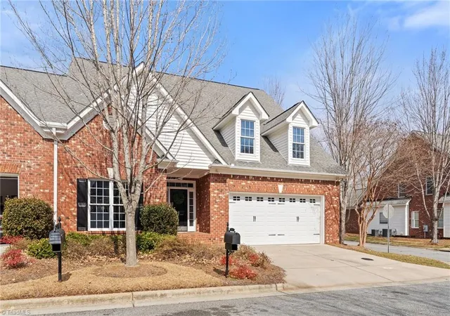3rd image of 6 Hines Park Ln, Greensboro, NC 27455 | MLS# 1210596