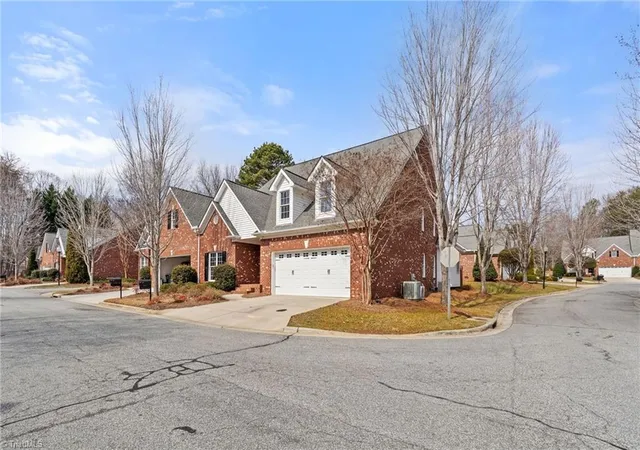 4th image of 6 Hines Park Ln, Greensboro, NC 27455 | MLS# 1210596