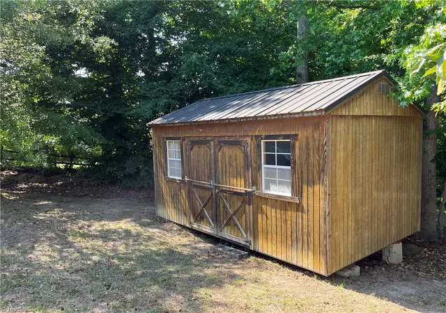 33rd image of 4740 Beckel Rd, Winston Salem, NC 27127 | MLS# 1220090