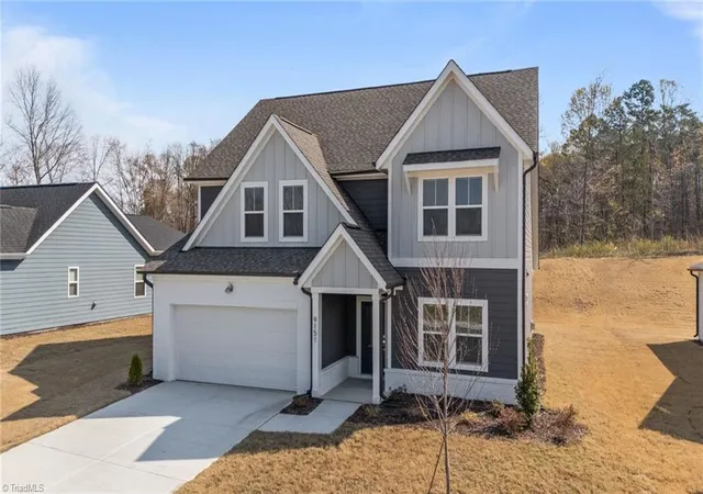 Photo 3 of Sale Pending at 9151 Stoney River Ln, Kernersville, NC 27284 | MLS# 1213666 | Listing updated on 2026-10-02