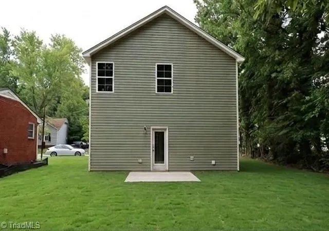 14th image of 2519 Harley Dr, Greensboro, NC 27406 | MLS# 1227738