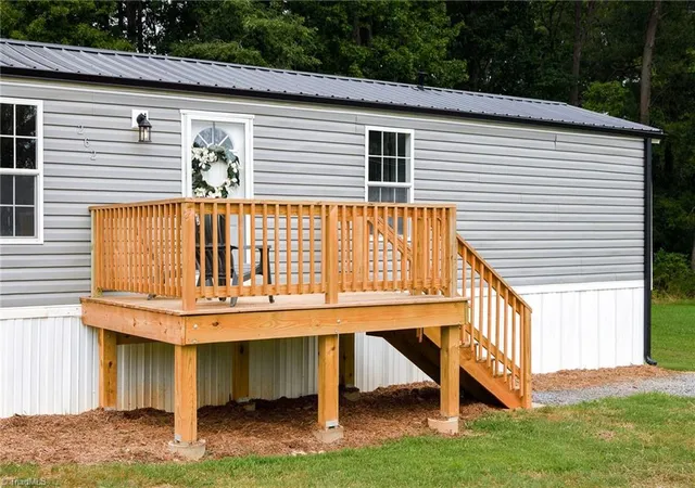 2nd image of 262 Glendale Ave, Thomasville, NC 27360 | MLS# 1233132