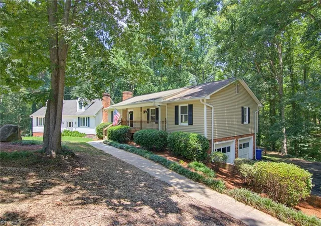 Homes for sale in Clemmons, NC | 370 Tamworth Dr, Clemmons, NC 27012 | MLS# 1226748