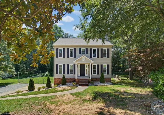 Photo 1 of Single family home for sale at 6013 Stone Blf Dr, Clemmons, NC 27012 | MLS# 1228394 | Listing updated on 2026-08-29