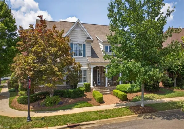 Photo 1 of Single family home for sale at 128 Knicker Ln, Advance, NC 27006 | MLS# 1229792 | Listing updated on 2026-09-15