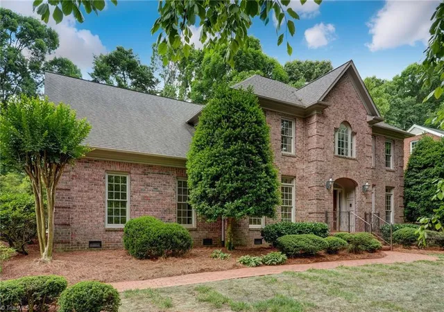 3rd image of 4515 Kenbridge Dr, Greensboro, NC 27410 | MLS# 1221757