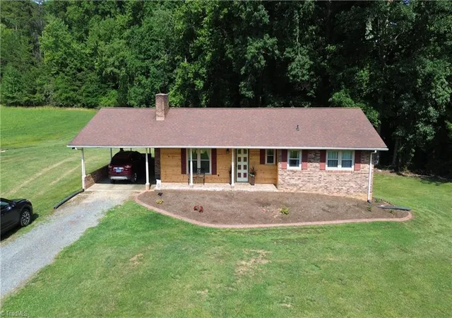 Homes for sale in Elkin, NC | 222 Timberlake Trl, Elkin, NC 28621 | MLS# 1226464