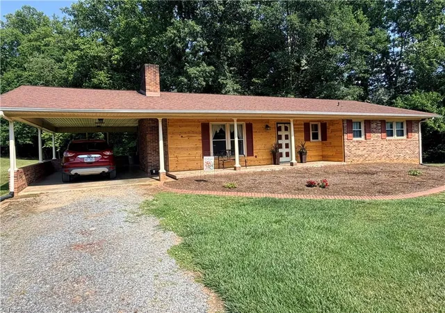Homes for sale in Elkin, NC | 222 Timberlake Trl, Elkin, NC 28621 | MLS# 1226464