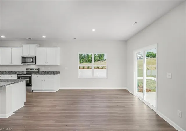 41st image of 3348 Cider Hill Dr, Winston Salem, NC 27127 | MLS# 1216667