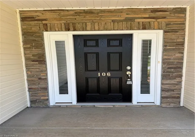 2nd image of 106 Kyndall Run Dr #42, Lexington, NC 27295 | MLS# 1230650