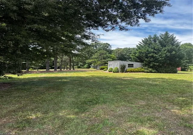 4th image of 2167 Payne Rd, Lexington, NC 27295 | MLS# 1226205