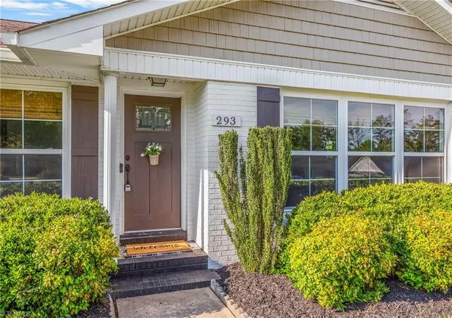 Photo 3 of Sale Pending at 293 Hanes Ln, Lexington, NC 27295 | MLS# 1232874 | Listing updated on 2026-09-15