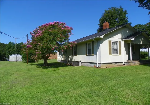 1st image of 486 Odell Owen Rd, Lexington, NC 27295 | MLS# 1229468