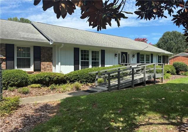 Photo 2 of Single family home for sale at 4704 Chesterton Dr, Greensboro, NC 27406 | MLS# 1230711 | Listing updated on 2026-09-18