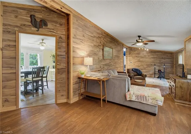 5th image of 1352 Gravitte Rd, Pilot Mountain, NC 27041 | MLS# 1231592