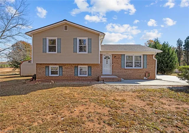 Photo 1 of Single family home for sale at 1547 New Jersey Church Rd, Lexington, NC 27292 | MLS# 1201652 | Listing updated on 2026-08-18