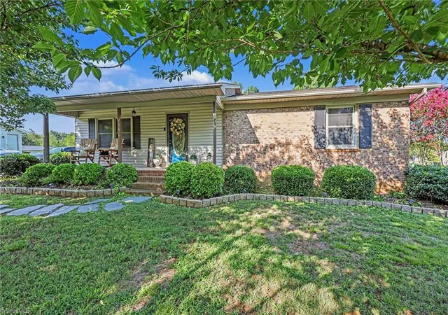 Photo 1 of Single family home for sale at 4031 Sherwood Forest Dr, Trinity, NC 27370 | MLS# 1231189 | Listing updated on 2026-09-18