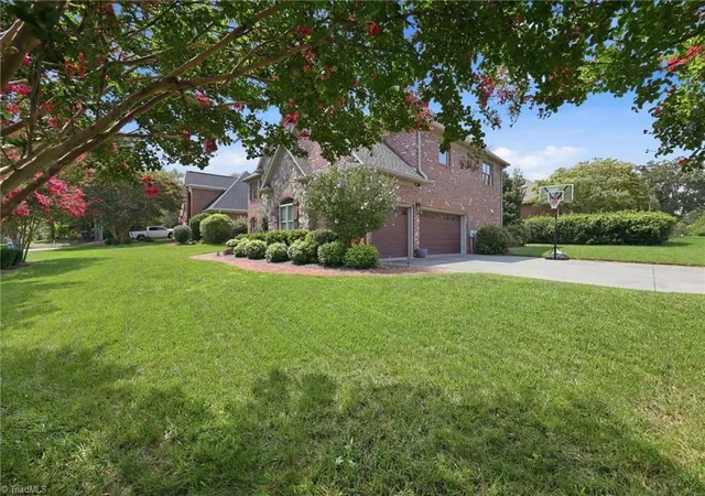 Photo 3 of Single family home for sale at 115 S River Hl Dr, Advance, NC 27006 | MLS# 1231211 | Listing updated on 2026-09-16
