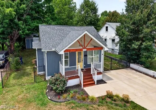 Photo 3 of Single family home for sale at 3720 Carver School Rd, Winston Salem, NC 27105 | MLS# 1226258 | Listing updated on 2026-09-01