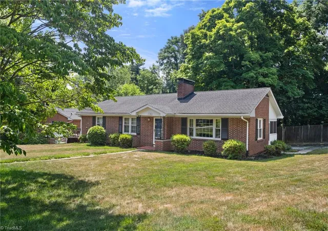 1st image of 1734 Lancelot Ln, Winston Salem, NC 27103 | MLS# 1225754