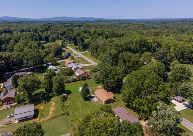 Photo 3 of Single family home for sale at 1826 Old Holw Rd, Walkertown, NC 27051 | MLS# 1229769 | Listing updated on 2026-08-26