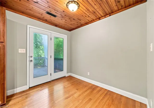 4th image of 4957 Lochraven Dr, Winston Salem, NC 27104 | MLS# 1231785