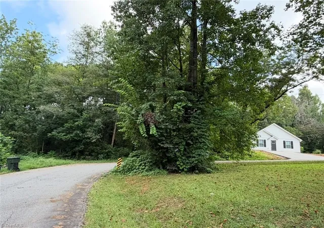 Photo 2 of Land for sale at 0 Aberdeen Dr, Lexington, NC 27292 | MLS# 1233892 | Listing updated on 2026-08-28