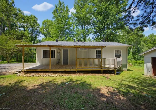 Homes for sale in Nebo, NC | 488 John Swofford Rd, Nebo, NC 28761 | MLS# 1226357