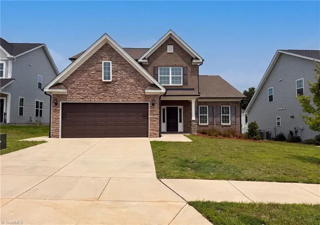 Photo 1 of Single family home for sale at 7463 Buckview Ct, Kernersville, NC 27284 | MLS# 1229299 | Listing updated on 2026-09-19