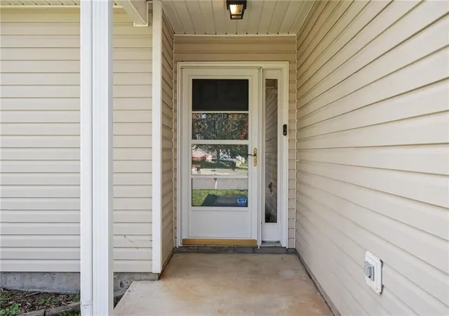 3rd image of 180 Beeson Park Ct, Kernersville, NC 27284 | MLS# 1233190