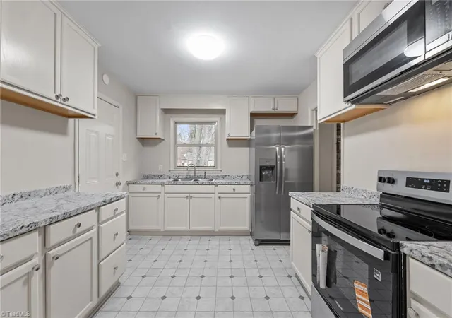 5th image of 2311 Four Seasons Blvd, Greensboro, NC 27407 | MLS# 1210843