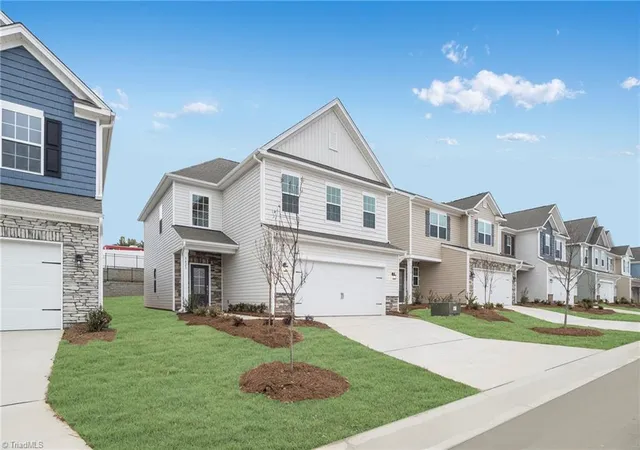 Photo 2 of Sale Pending at 5406 Hydrangea St, Winston Salem, NC 27104 | MLS# 1227484 | Listing updated on 2026-08-10