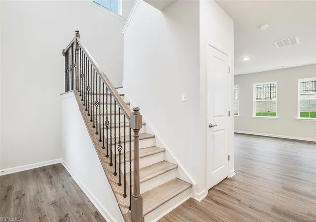 Photo 3 of Sale Pending at 5406 Hydrangea St, Winston Salem, NC 27104 | MLS# 1227484 | Listing updated on 2026-08-10