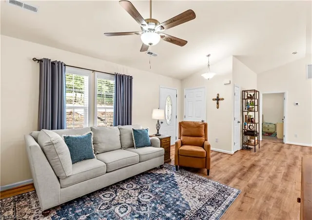 Homes for sale in Statesville, NC | 122 Yadkin River Rd, Statesville, NC 28625 | MLS# 1225916