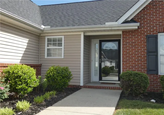 3rd image of 309 Locksley Ct, Thomasville, NC 27360 | MLS# 1216817