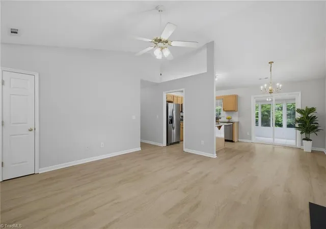 5th image of 3925 Hickswood Forest Ct, High Point, NC 27265 | MLS# 1223235