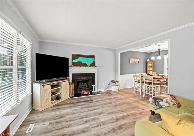 Photo 3 of Sale Pending at 7108 Avenbury Cir, Kernersville, NC 27284 | MLS# 1231511 | Listing updated on 2026-09-15