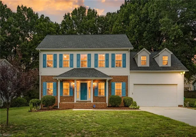 Photo 3 of Single family home for sale at 4121 Birchgarden Dr, High Point, NC 27265 | MLS# 1231531 | Listing updated on 2026-10-04