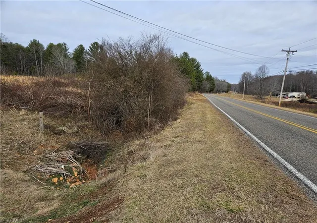4th image of 0000 Blue Hollow Rd #27, Mount Airy, NC 27030 | MLS# 1176021