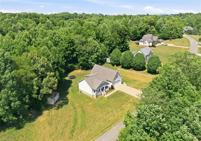5th image of 1037 Shenandoah Trl, Boonville, NC 27011 | MLS# 1224501