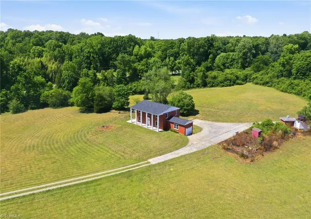 Photo 3 of Single family home for sale at 2016 Haw River Hopedale Rd, Burlington, NC 27217 | MLS# 1223954 | Listing updated on 2026-06-10