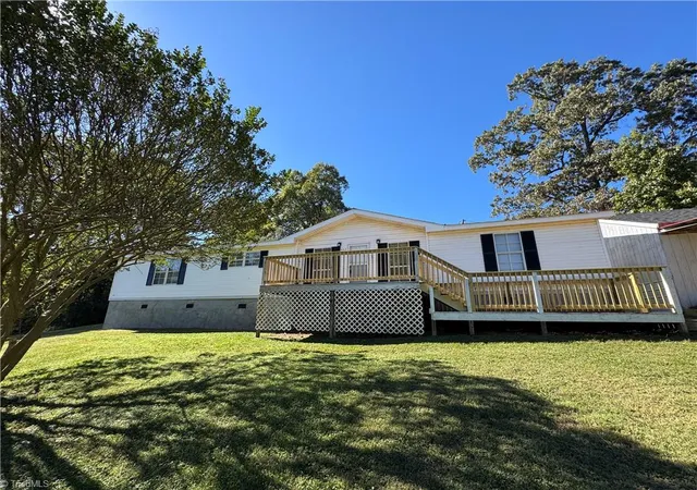 Photo 1 of Manufactured home for sale at 302 Queens Way, Randleman, NC 27317 | MLS# 1239941 | Listing updated on 2026-10-23