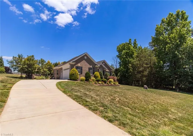 2nd image of 8510 Point Oak Dr, Colfax, NC 27235 | MLS# 1224694
