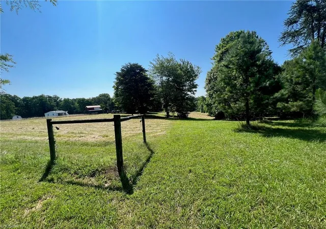 5th image of 621 Green Pasture Ln, Ruffin, NC 27326 | MLS# 1231826