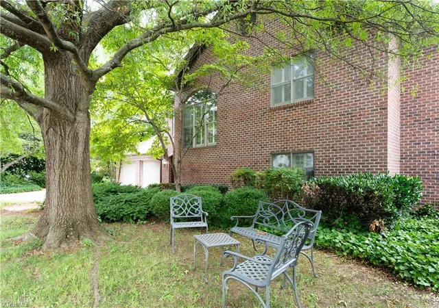 3rd image of 120 W 1St Ave, Lexington, NC 27292 | MLS# 1230742