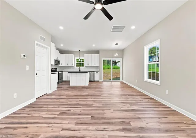Photo 4 of Single family home for sale at 2808 Reynolds Park Rd, Winston Salem, NC 27107 | MLS# 1231262 | Listing updated on 2026-10-07