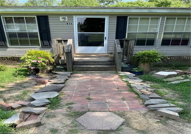 3rd image of 416 Peeden Dr, Gibsonville, NC 27249 | MLS# 1231617