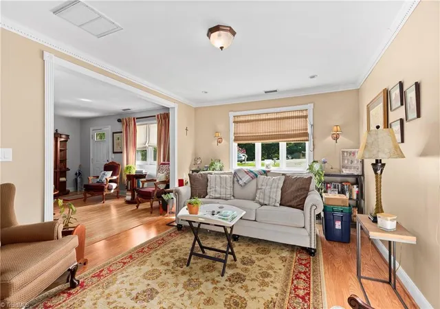3rd image of 2421 Sandy Ct, Kernersville, NC 27284 | MLS# 1226772
