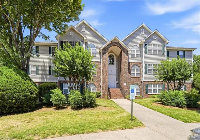 Photo 3 of Single family home for sale at 734 Scholastic Ct, Winston Salem, NC 27106 | MLS# 1224796 | Listing updated on 2026-09-22
