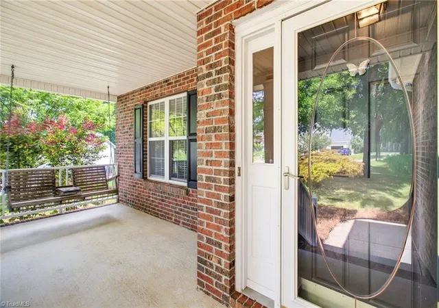 Photo 3 of Sale Pending at 1400 Kayla Cir, Kernersville, NC 27284 | MLS# 1231200 | Listing updated on 2026-08-31